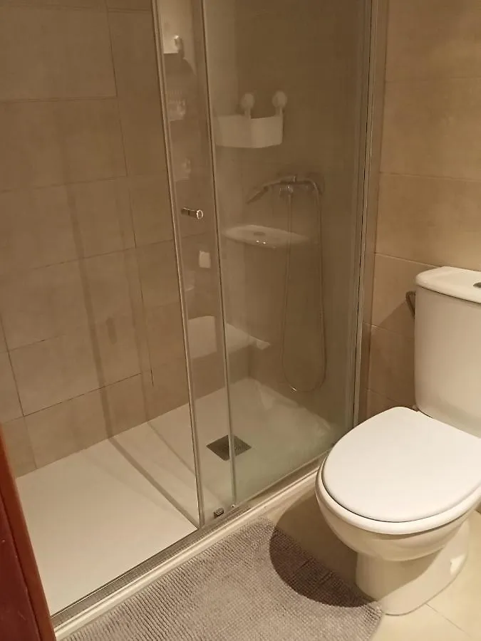 別荘 Cheerful 3 Bedroom Town House With GarageTegueste
