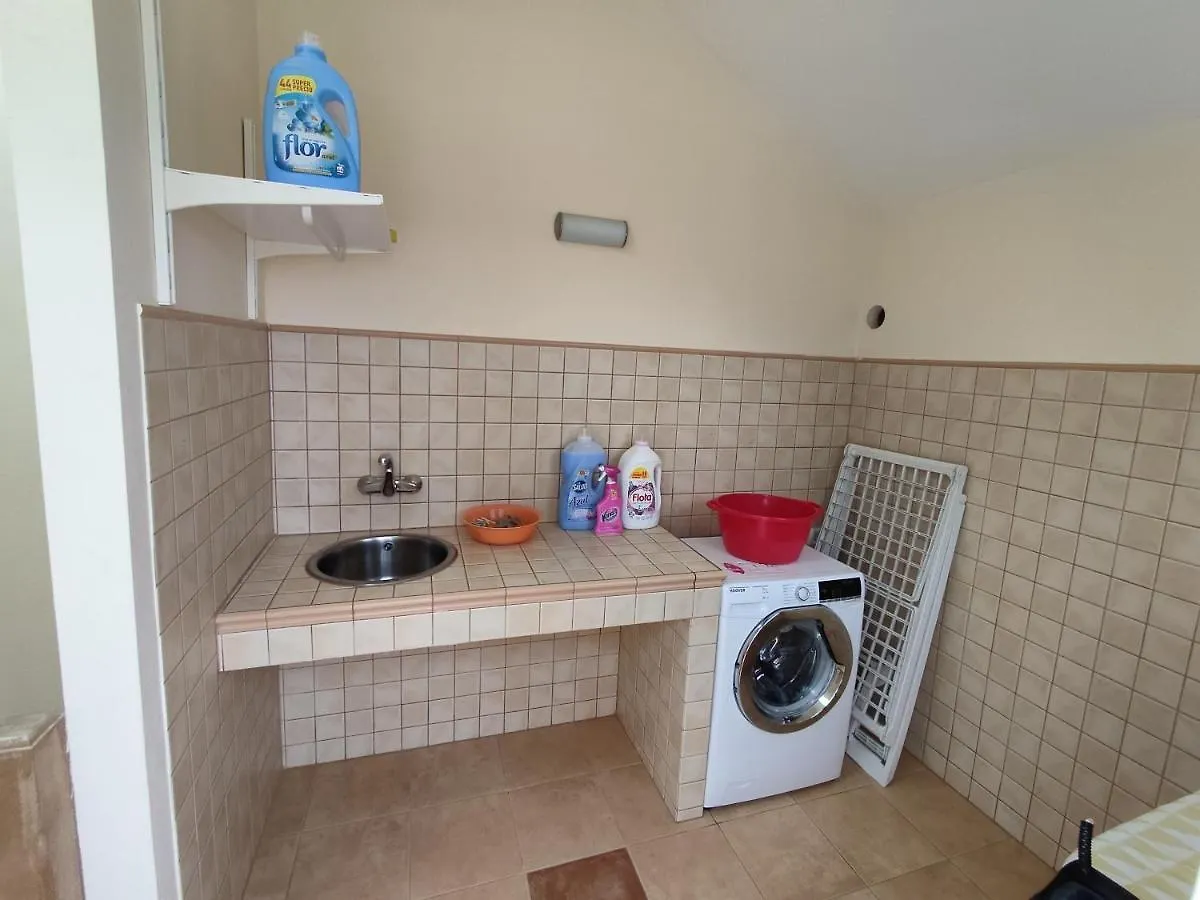 Cheerful 3 Bedroom Town House With GarageTegueste 別荘 Tegueste